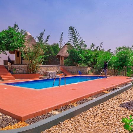Tilenga Safari Lodge Arua المظهر الخارجي الصورة