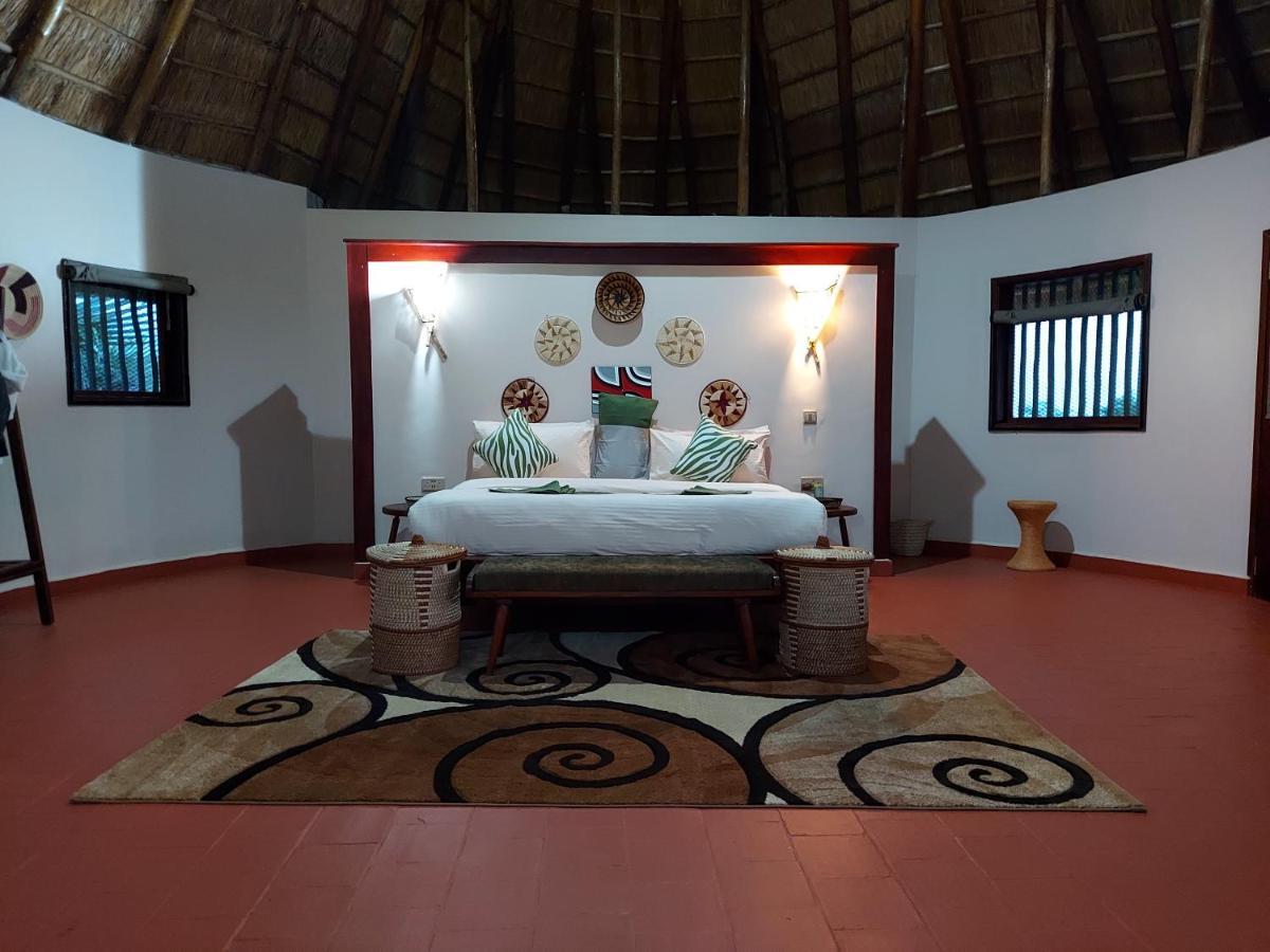 Tilenga Safari Lodge Arua المظهر الخارجي الصورة